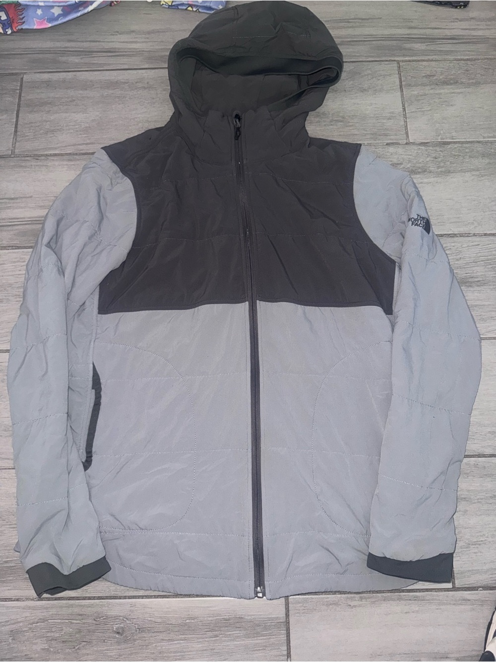The North Face Hooded Two-Tone Puffer Jacket - Gray/Charcoal